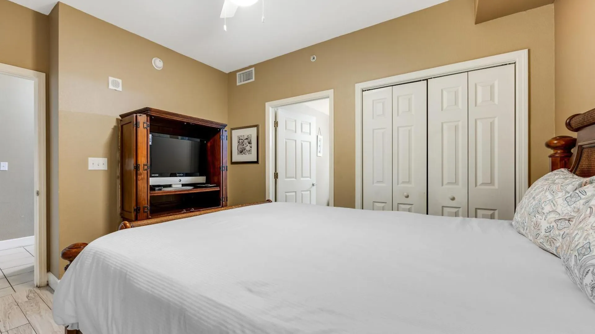 Exceptional Tidewater 403 Condo Overlooking The Gulf! Stunning! Panama City Beach 0*,  United States