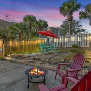 Beach Haven - Seasonal Hot Tub, Fire Pit, Bbq, 700 Feet To Beach, Central Pcb, Free Daily Activities, & More! Holiday home